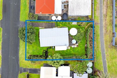 Photo of property in 3 The Southern Isle, Omaha, 0986