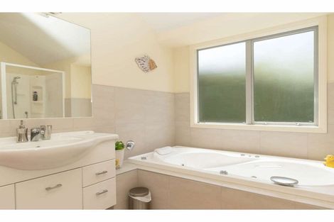 Photo of property in 19 Newton Watts Drive, Kerikeri, 0294