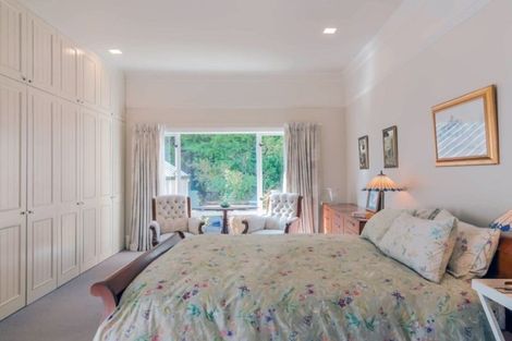 Photo of property in 85 Dyers Pass Road, Cashmere, Christchurch, 8022