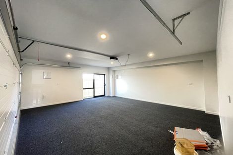 Photo of property in 16 The Anchorage, Sunnyhills, Auckland, 2010