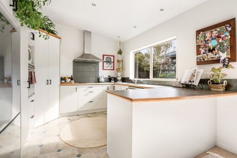 Photo of property in 47 Oteki Park Drive, Welcome Bay, Tauranga, 3112