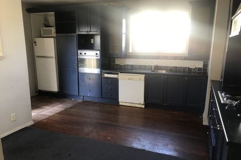 Photo of property in 21 Piko Crescent, Riccarton, Christchurch, 8041