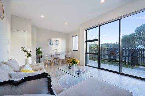 Photo of property in 4/67 Kervil Avenue, Te Atatu Peninsula, Auckland, 0610