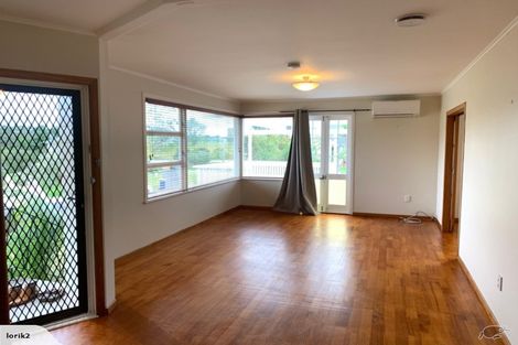 Photo of property in 46 Stott Avenue, Birkdale, Auckland, 0626