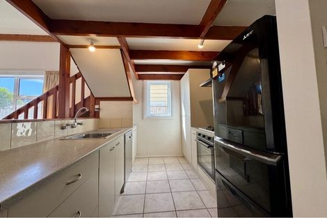 Photo of property in 546 Adelaide Road, Berhampore, Wellington, 6023