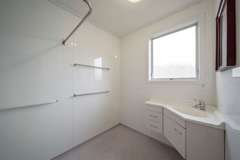 Photo of property in 9 Puriri Street, Hawera, 4610