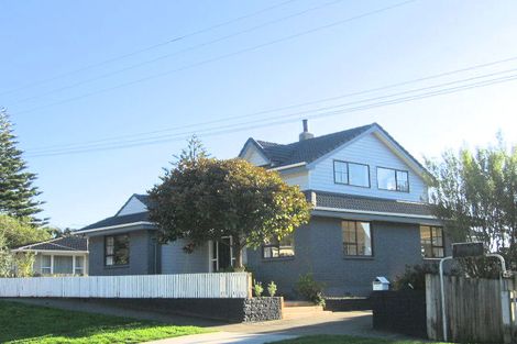 Photo of property in 416 Muritai Road, Eastbourne, Lower Hutt, 5013