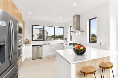 Photo of property in 15 Kainga Lane, Whenuapai, Auckland, 0618