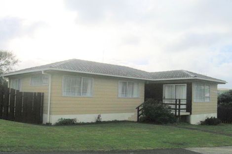 Photo of property in 5 Latitude Close, Whitby, Porirua, 5024