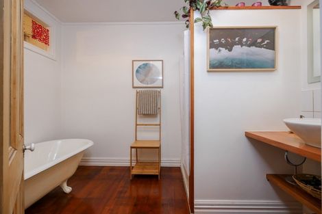 Photo of property in 24 Albert Street, Saint Clair, Dunedin, 9012