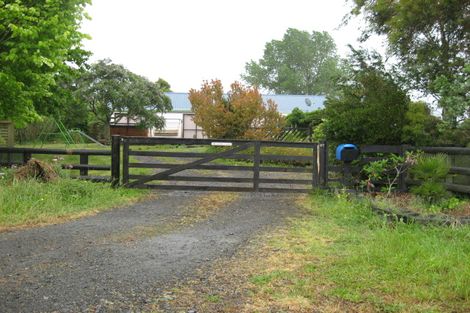 Photo of property in 27 Kath Henry Lane, Drury, 2113