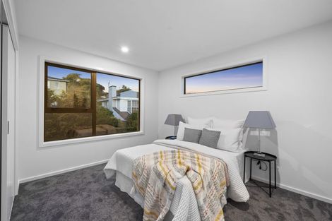 Photo of property in 94 Takutai Avenue, Half Moon Bay, Auckland, 2012