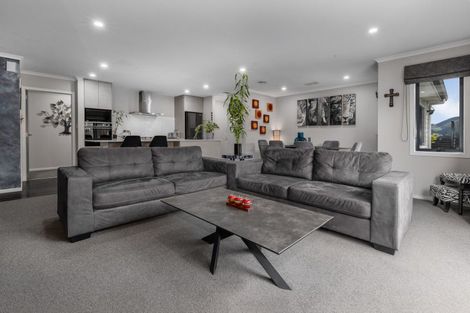 Photo of property in 118 John Burke Drive, Aotea, Porirua, 5024