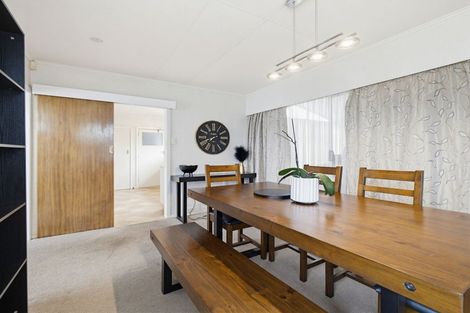 Photo of property in 32 Langley Avenue, Milson, Palmerston North, 4414