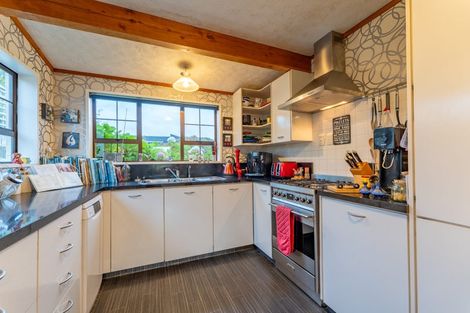 Photo of property in 2 Bedford Street, Oamaru North, Oamaru, 9400