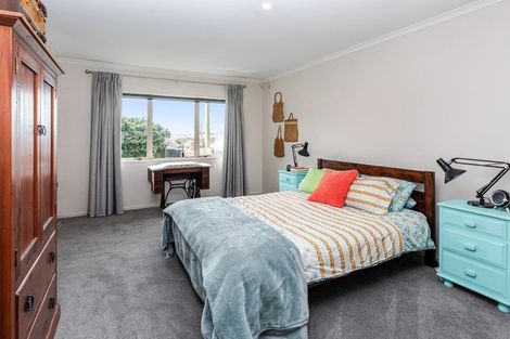 Photo of property in 7 Gilders Grove, Heathcote Valley, Christchurch, 8022