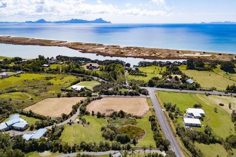 Photo of property in 14 Cullen Road, Waipu, 0582