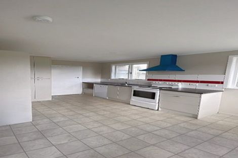 Photo of property in 63 Bond Crescent, Forrest Hill, Auckland, 0620