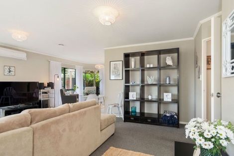 Photo of property in 52 Blake Boulevard, Papamoa Beach, Papamoa, 3118