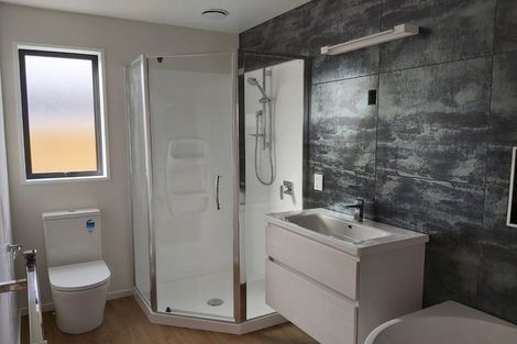 Photo of property in 19 Oakleigh Street, Woodend, 7610