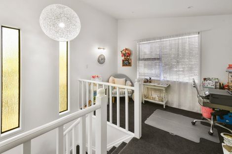 Photo of property in 25 Halver Road, Hillpark, Auckland, 2102