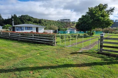 Photo of property in 30 Bridge Street, Eketahuna, 4900