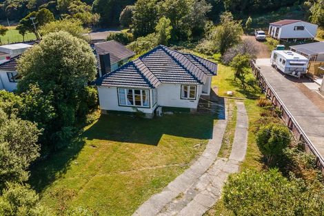 Photo of property in 109 Main Road, Wainuiomata, Lower Hutt, 5014