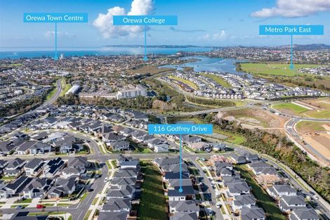 Photo of property in 116 Godfrey Drive, Orewa, 0931