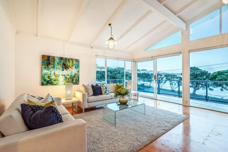 Photo of property in 11 Dalton Road, Snells Beach, 0920