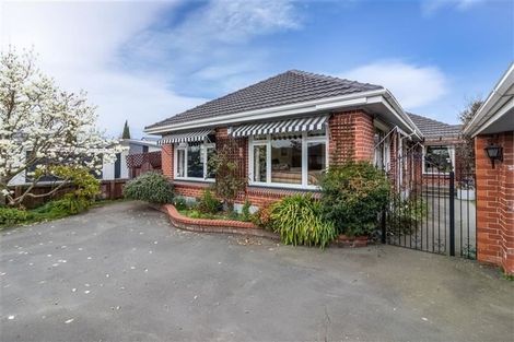 Photo of property in 161 Ilam Road, Ilam, Christchurch, 8041