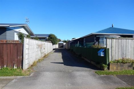 Photo of property in 6a Ropiha Street, Fitzroy, New Plymouth, 4312