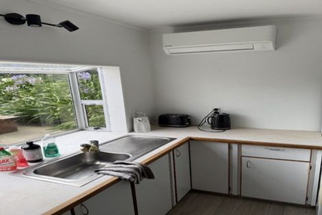 Photo of property in 3 Rydal Place, Southgate, Wellington, 6023