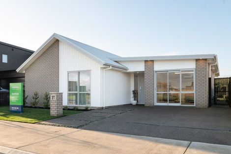 Photo of property in 31 Overton Street, Rototuna North, 3210