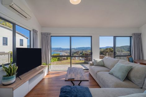 Photo of property in 9 Christa Court, Whitianga, 3510