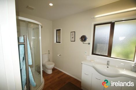 Photo of property in 2/8 Ilam Park Place, Ilam, Christchurch, 8041