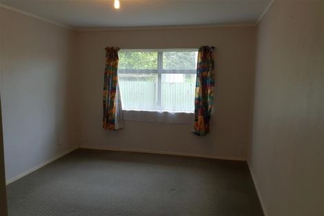 Photo of property in 2/76 Cambridge Terrace, Waterloo, Lower Hutt, 5011