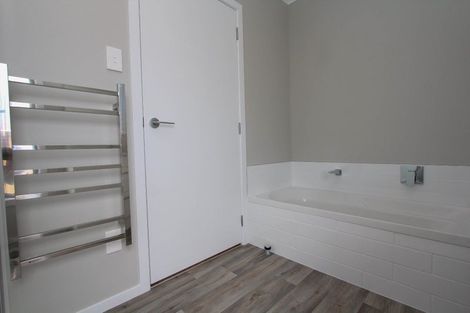 Photo of property in 2a Yorkshire Road, Silverdale, Hamilton, 3216