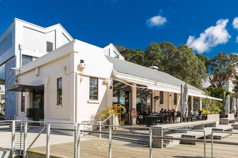 Photo of property in 21 Carder Court, Hobsonville, Auckland, 0618