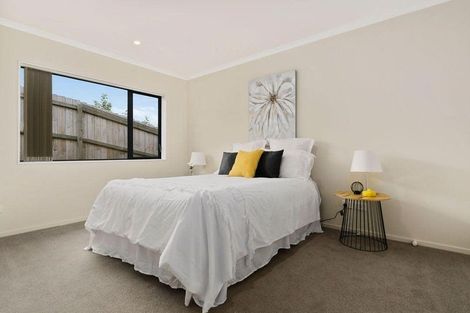 Photo of property in 65 Tiriwa Drive, Massey, Auckland, 0614