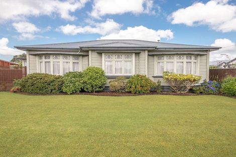 Photo of property in 97 Queen Street, Westport, 7825