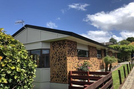 Photo of property in 8a Shearman Grove, Tauranga South, Tauranga, 3112