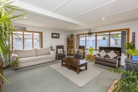 Photo of property in 16 Phar Lap Grove, Trentham, Upper Hutt, 5018