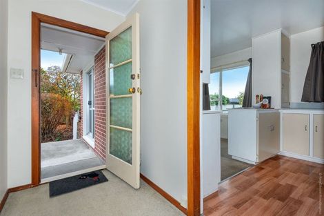 Photo of property in 17 Tenby Place, Avondale, Christchurch, 8061