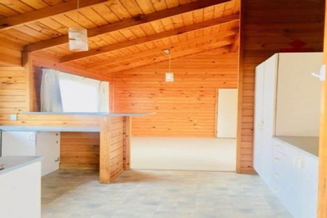 Photo of property in 24 Miriam Corban Heights, Henderson, Auckland, 0612