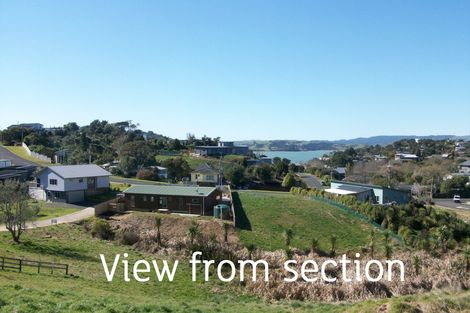 Photo of property in 14 Puka Place, Raglan, 3225