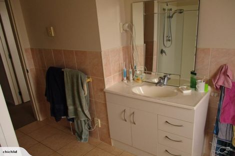 Photo of property in 11/3 Hulme Place, Henderson, Auckland, 0612