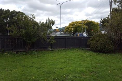 Photo of property in 158 Naenae Road, Naenae, Lower Hutt, 5011