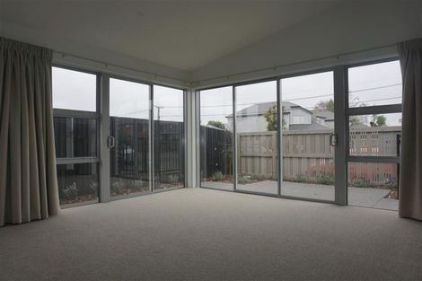 Photo of property in 1/97 Packe Street, Edgeware, Christchurch, 8013