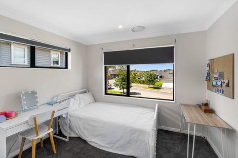 Photo of property in 24 Flavell Drive, Orewa, 0931