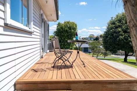 Photo of property in 1/697 Bank Street, Te Awamutu, 3800